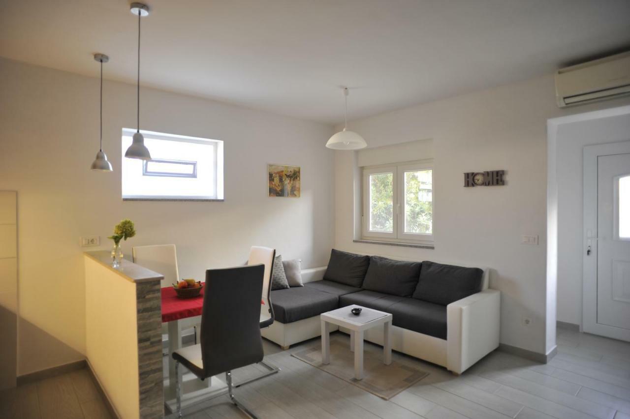 Apartment Stefania Rovinj Exterior photo
