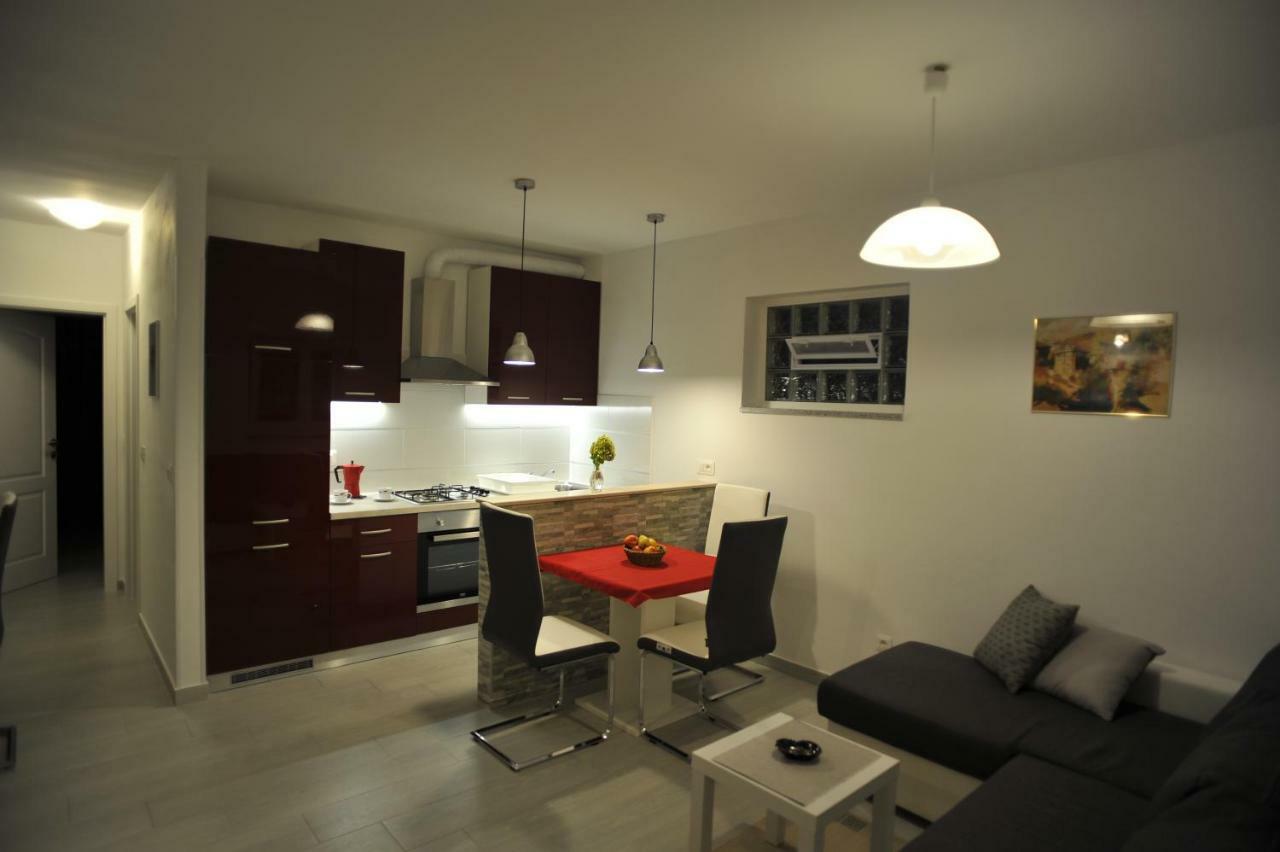 Apartment Stefania Rovinj Exterior photo